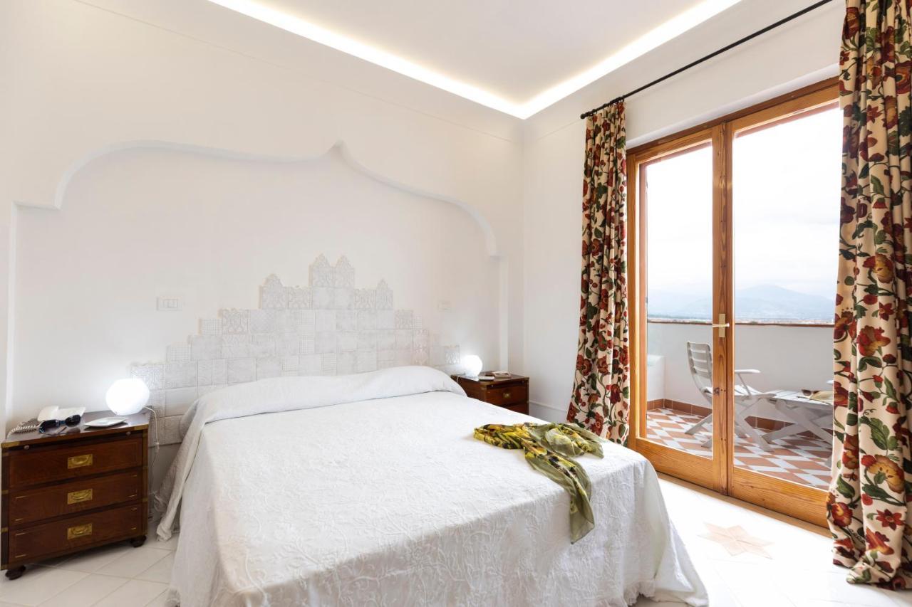 Grand Hotel De Rose Scalea Εξωτερικό φωτογραφία