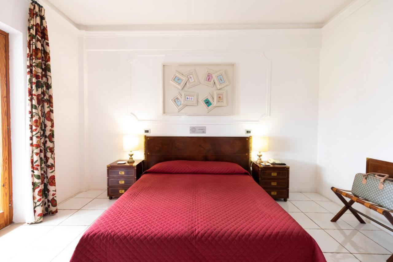 Grand Hotel De Rose Scalea Εξωτερικό φωτογραφία