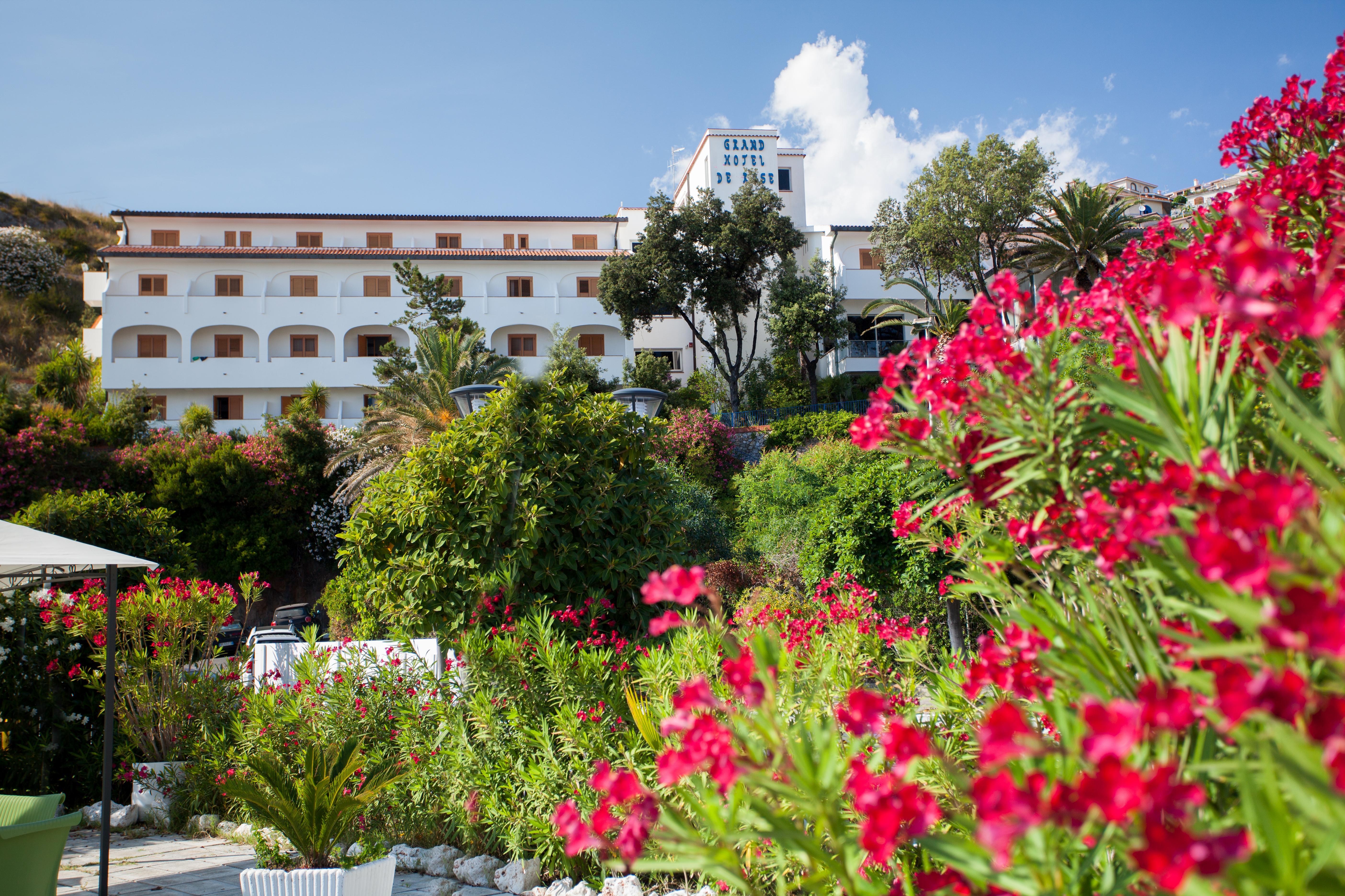Grand Hotel De Rose Scalea Εξωτερικό φωτογραφία